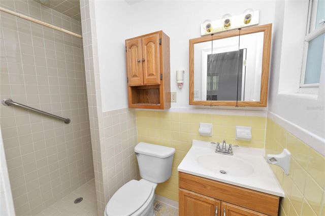 403 W VALENCIA STREET, Lakeland, FL 33805