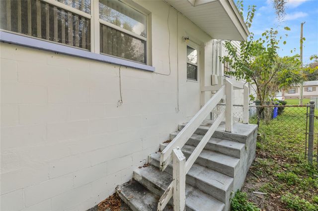 403 W VALENCIA STREET, Lakeland, FL 33805