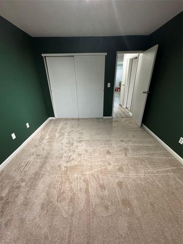 100 Hawthorne Avenue, Central Islip, NY 11722