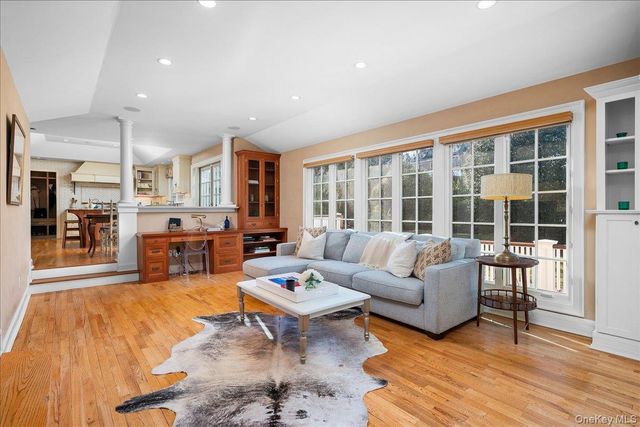 76 Shore Drive, Larchmont, NY 10538