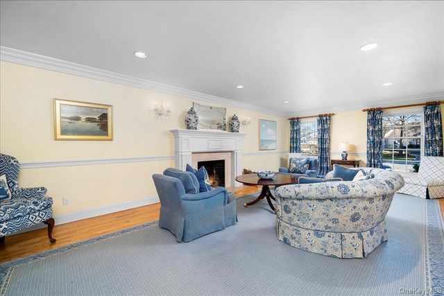 76 Shore Drive, Larchmont, NY 10538