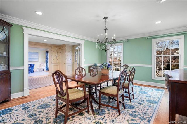 76 Shore Drive, Larchmont, NY 10538