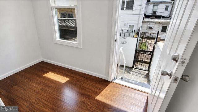 117 BLOOMSBERRY ST, Baltimore, MD 21230
