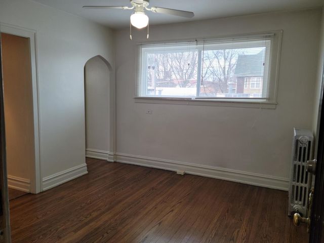 3208 Grove Avenue 3, Berwyn, IL 60402