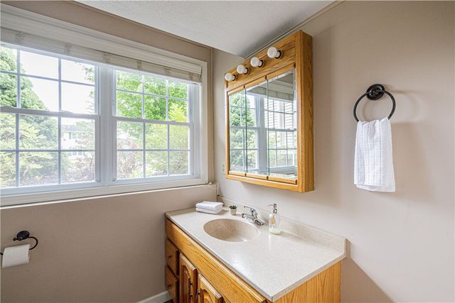 3337 Evergreen Circle, Walworth, NY 14568