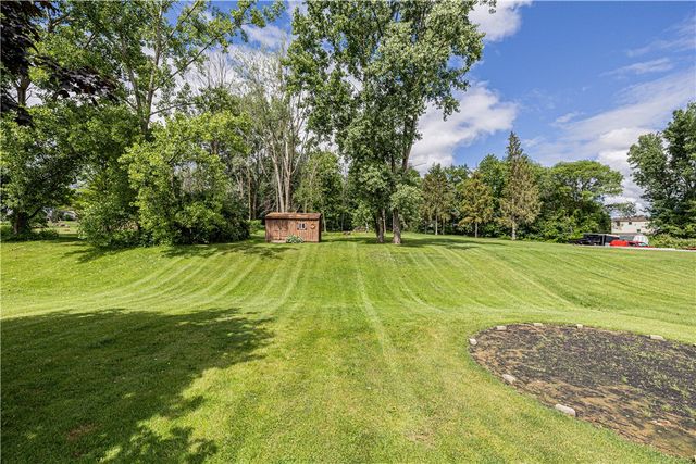 3337 Evergreen Circle, Walworth, NY 14568
