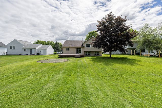 3337 Evergreen Circle, Walworth, NY 14568