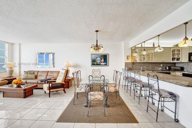 3725 S Ocean Dr 306, Hollywood, FL 33019