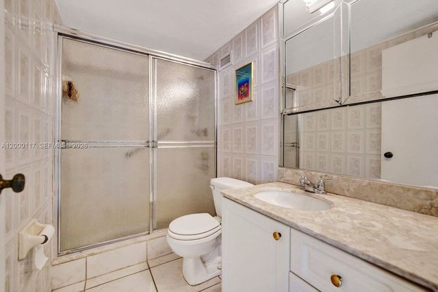 3725 S Ocean Dr 306, Hollywood, FL 33019