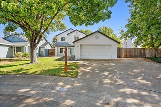 8610 Hackmore Ct, Antelope, CA 95843