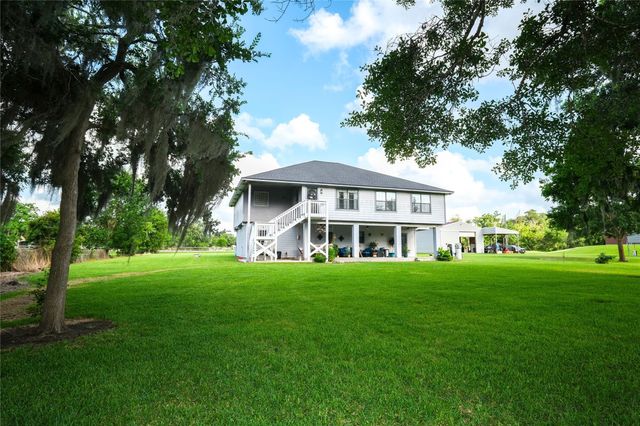 4746 County Road 502d, Sweeny, TX 77480