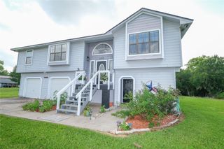 4746 County Road 502d, Sweeny, TX 77480