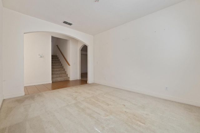 2208 Giant Oak Ln, Ceres, CA 95307