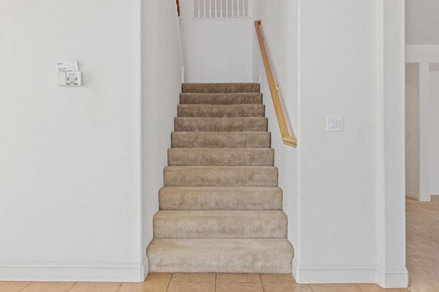 2208 Giant Oak Ln, Ceres, CA 95307