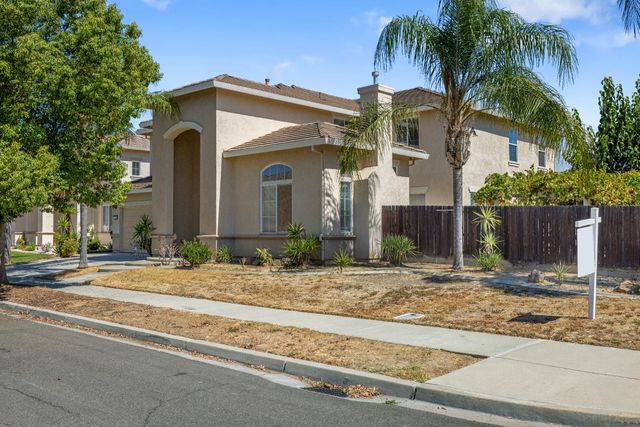 2208 Giant Oak Ln, Ceres, CA 95307
