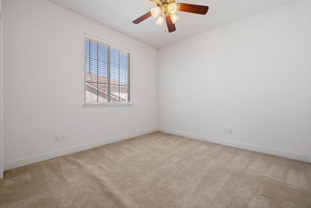 2208 Giant Oak Ln, Ceres, CA 95307