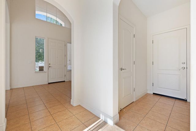 2208 Giant Oak Ln, Ceres, CA 95307