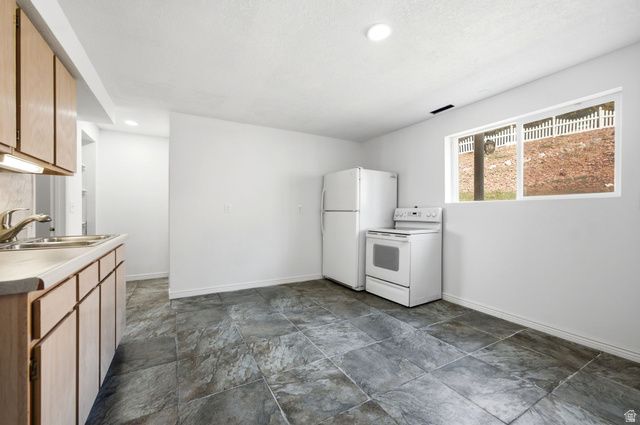 791 E 650 S, Centerville, UT 84014
