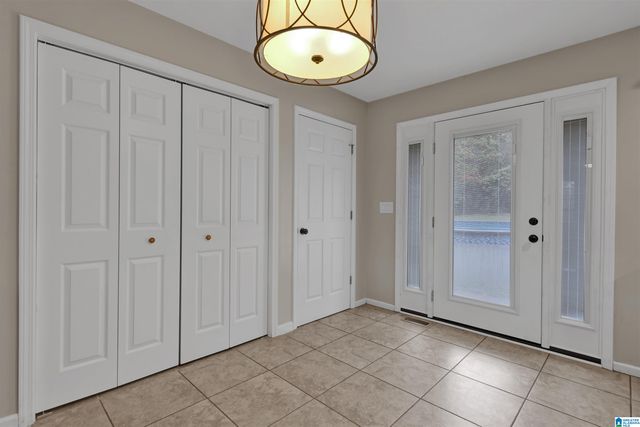 865 LUAL DRIVE, Fultondale, AL 35217