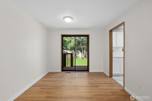 917 N 7th Avenue SW, Tumwater, WA 98512