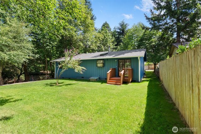 917 N 7th Avenue SW, Tumwater, WA 98512