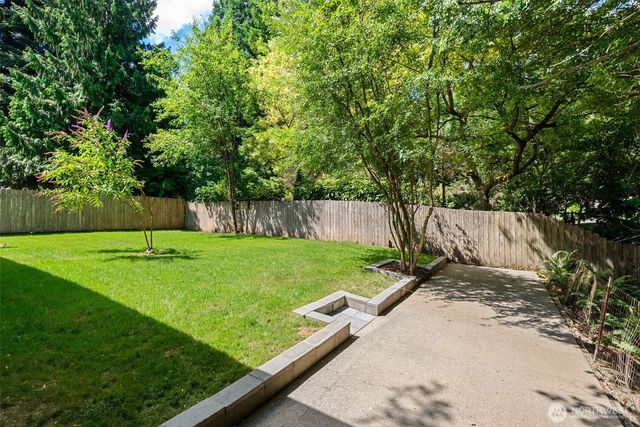 917 N 7th Avenue SW, Tumwater, WA 98512