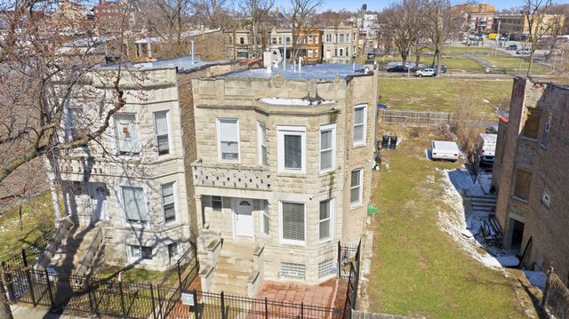 4214 W Wilcox Street, Chicago, IL 60624