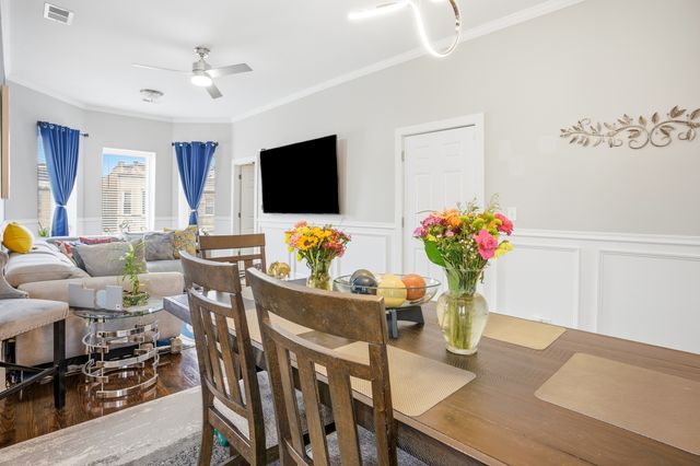 4214 W Wilcox Street, Chicago, IL 60624