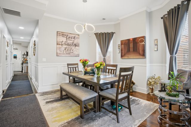 4214 W Wilcox Street, Chicago, IL 60624