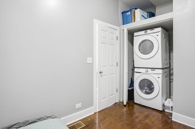 4214 W Wilcox Street, Chicago, IL 60624