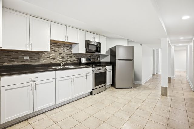 4214 W Wilcox Street, Chicago, IL 60624