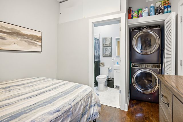 4214 W Wilcox Street, Chicago, IL 60624