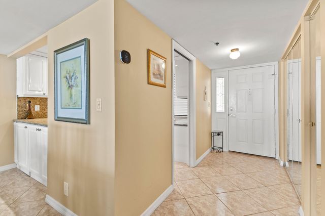 840 OCEAN Drive 404, Juno Beach, FL 33408