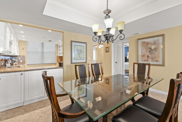 840 OCEAN Drive 404, Juno Beach, FL 33408