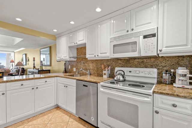 840 OCEAN Drive 404, Juno Beach, FL 33408