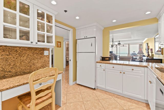 840 OCEAN Drive 404, Juno Beach, FL 33408