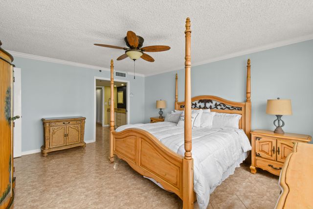 840 OCEAN Drive 404, Juno Beach, FL 33408