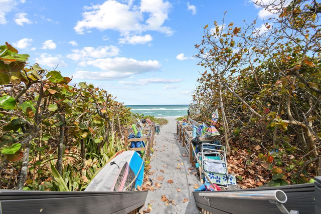 840 OCEAN Drive 404, Juno Beach, FL 33408