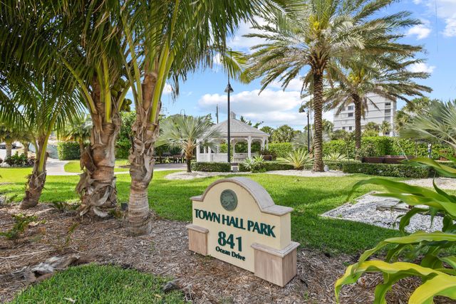 840 OCEAN Drive 404, Juno Beach, FL 33408