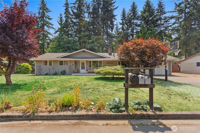 10301 NE 136th Place, Kirkland, WA 98034