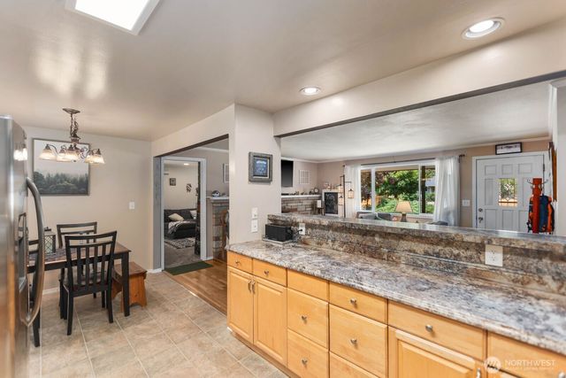 10301 NE 136th Place, Kirkland, WA 98034