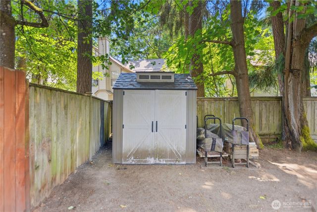 10301 NE 136th Place, Kirkland, WA 98034