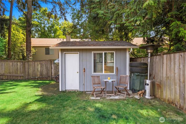 10301 NE 136th Place, Kirkland, WA 98034