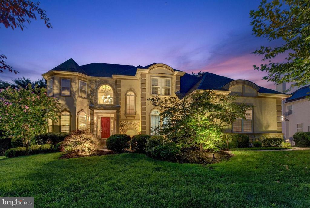 4 FLORABUNDA LN, CINNAMINSON, NJ 08077 — exterior