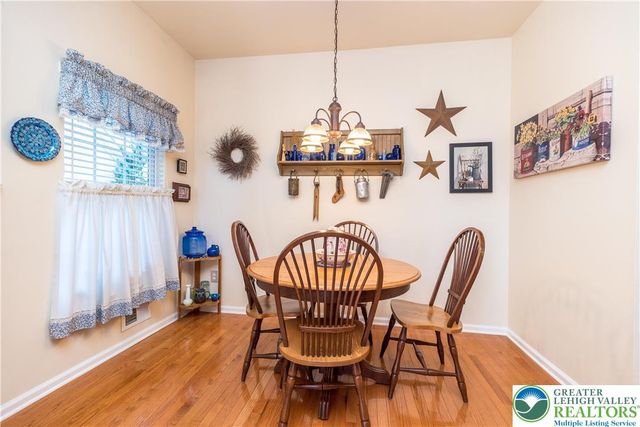 228 Merion Lane, Easton, PA 18042