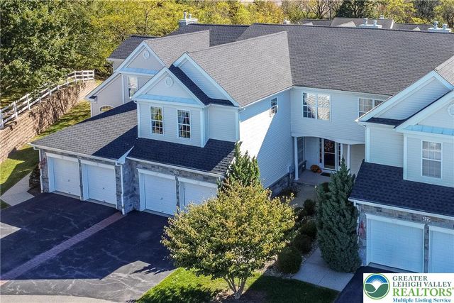 228 Merion Lane, Easton, PA 18042