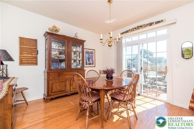 228 Merion Lane, Easton, PA 18042