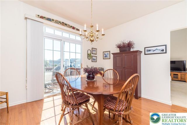 228 Merion Lane, Easton, PA 18042