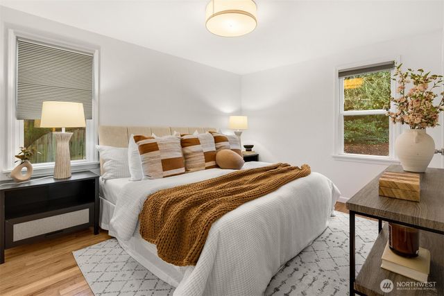 14021 27th Avenue NE, Seattle, WA 98125