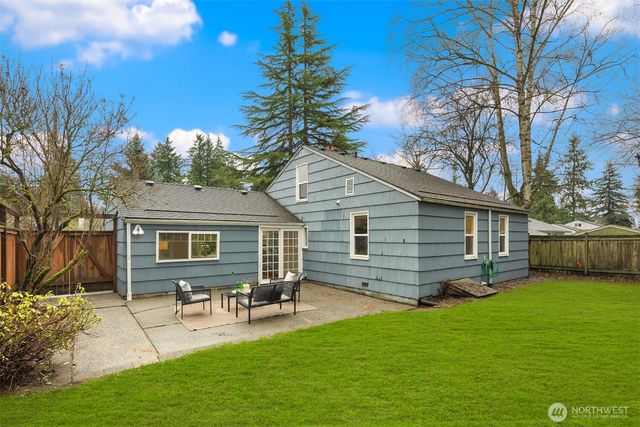 14021 27th Avenue NE, Seattle, WA 98125